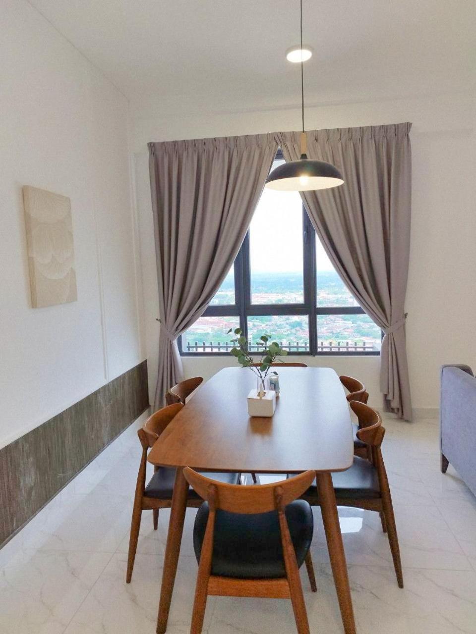 Troika Penthouse 2